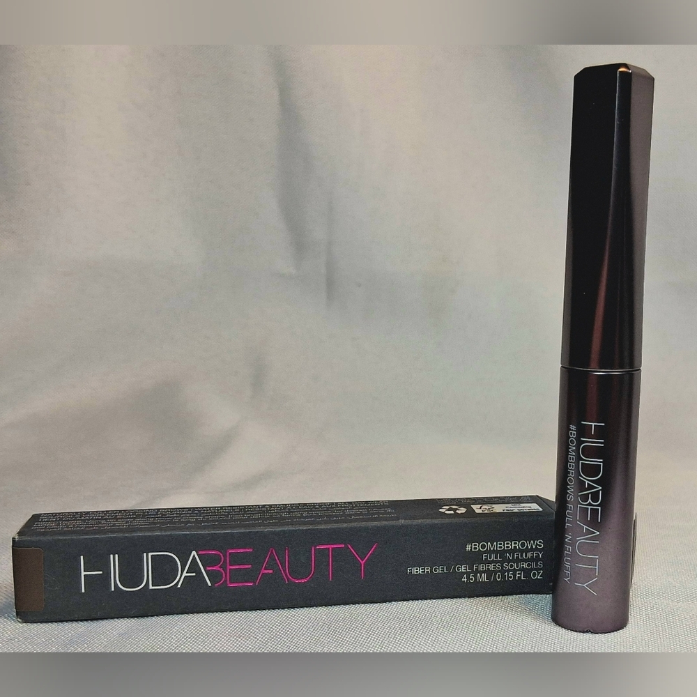 HUDA BEAUTY Bomb Brows Gel - 5 Medium Brown. BNIB